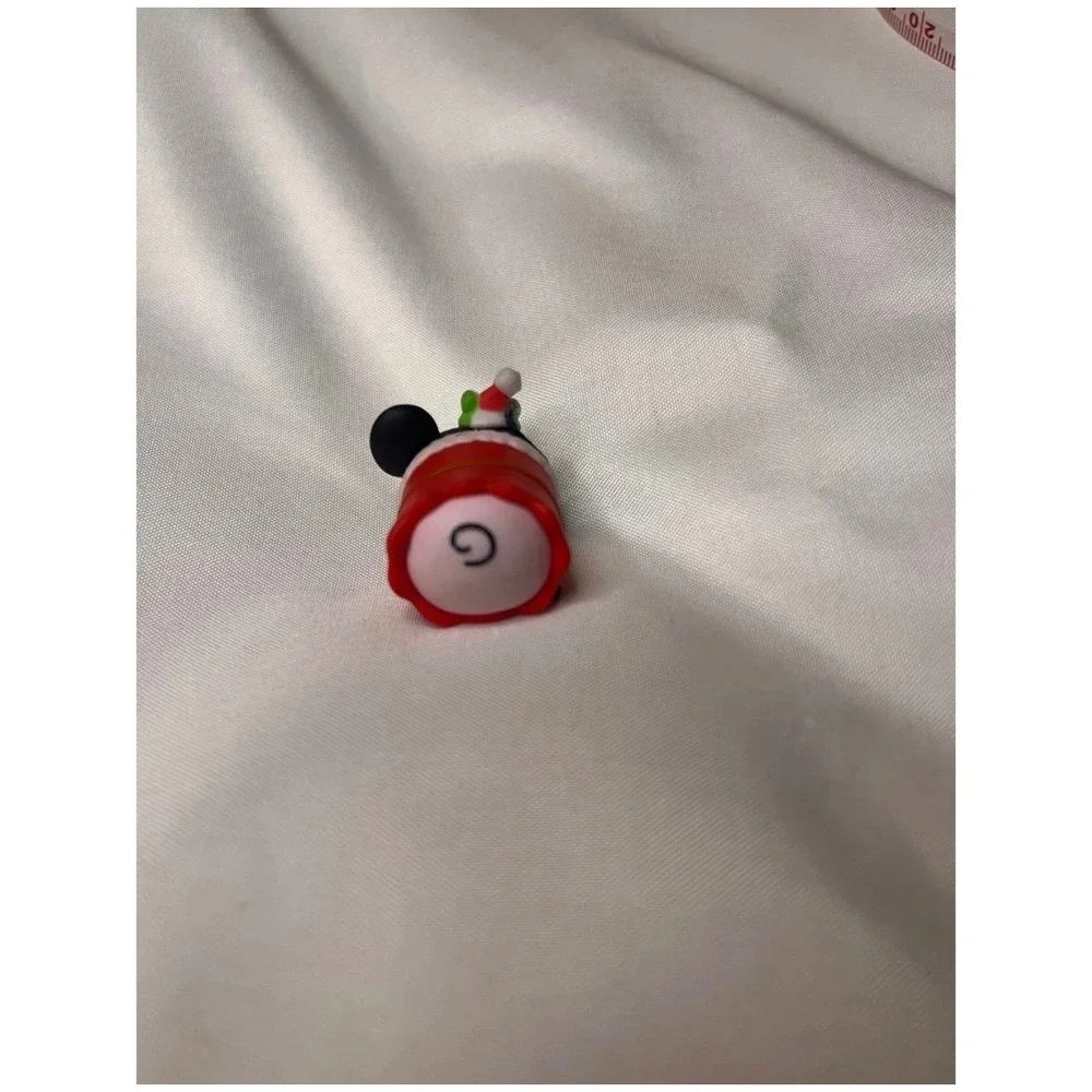 Disney Tsum Tsum Holiday Series Minnie Mouse Vinyl Figurine Wearing Santa Hat
